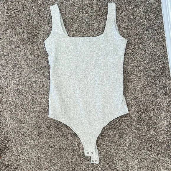 Abercrombie & Fitch Cotton-Blend Seamless Fabric
Tank Bodysuit - Picture 2 of 4